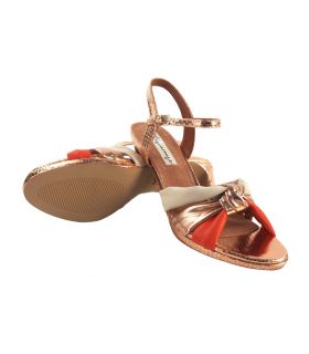 Cérémonie pour Mme MARIA MARE 68246 bronze