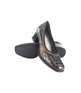 Sapato feminino AMARPIES 25381 e cor taupe
