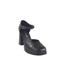 Sapato feminino preto ISTERIA 23172