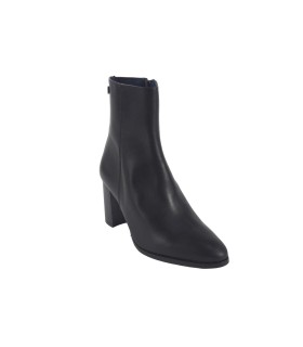 Botas de cano curto femininas MIS ALAS 200 pretas