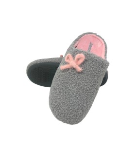 Rentrer chez elle, Mme BEREVERE en gris 4306