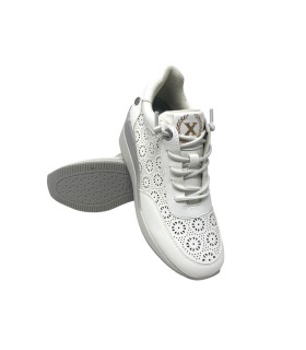 Chaussure blanche pour femme XTI 143776