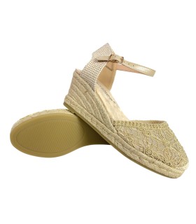 Sapato feminino AMARPIES 28500 acx dourado