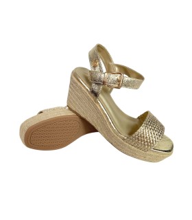 Sandales dorées pour femmes XTI 143828