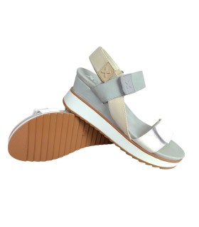 Sandália feminina bege XTI 143848