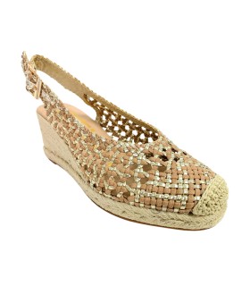 Sapato feminino bege ETIKA 10126