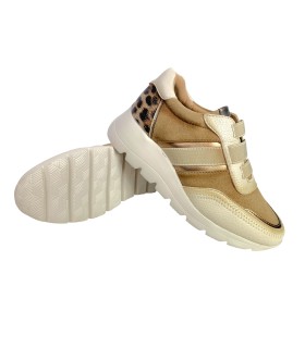 Sapato feminino AMARPIES 29417 e cor taupe