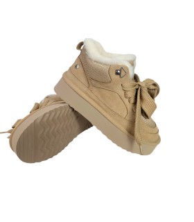 Botas de cano curto femininas XTI 144338 na cor taupe