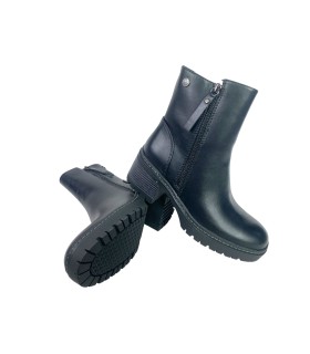 Bota feminina de cano curto XTI 144455 preta