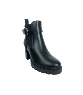 Bota feminina de cano curto XTI 144521 preta