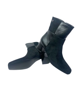 Botas de cano curto femininas pretas BIENVE a5433
