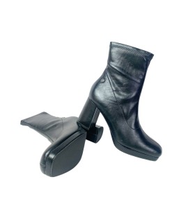 Botas de cano curto femininas pretas BIENVE a5421