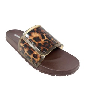Nicoboco Strand, Lady Dope Brown